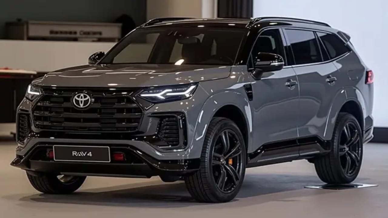 Toyota RAV4 Hybrid 2026 – 2.5L Hybrid Engine, 218HP Power & AWD Premium SUV Loaded with Smart Tech at ₹2.99 Lakh!